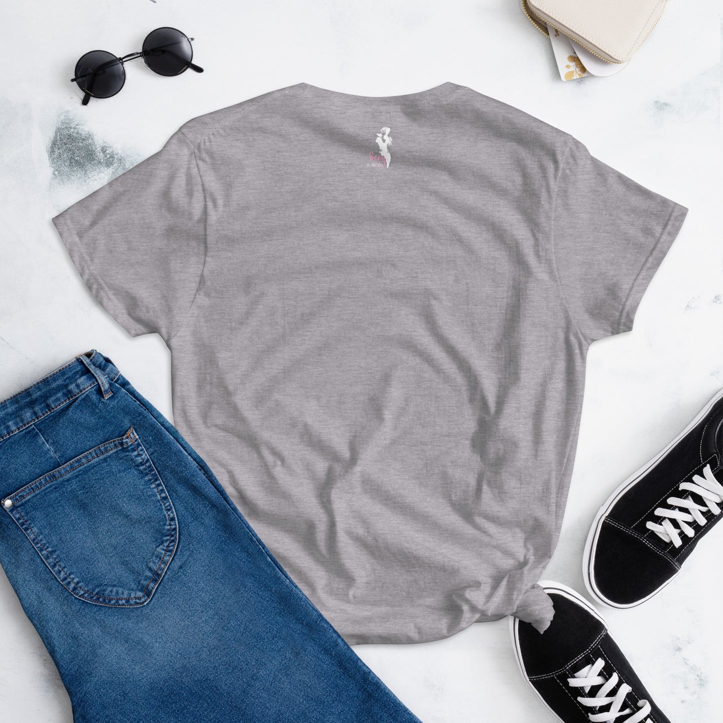 Be Kind - Women's short sleeve t-shirt