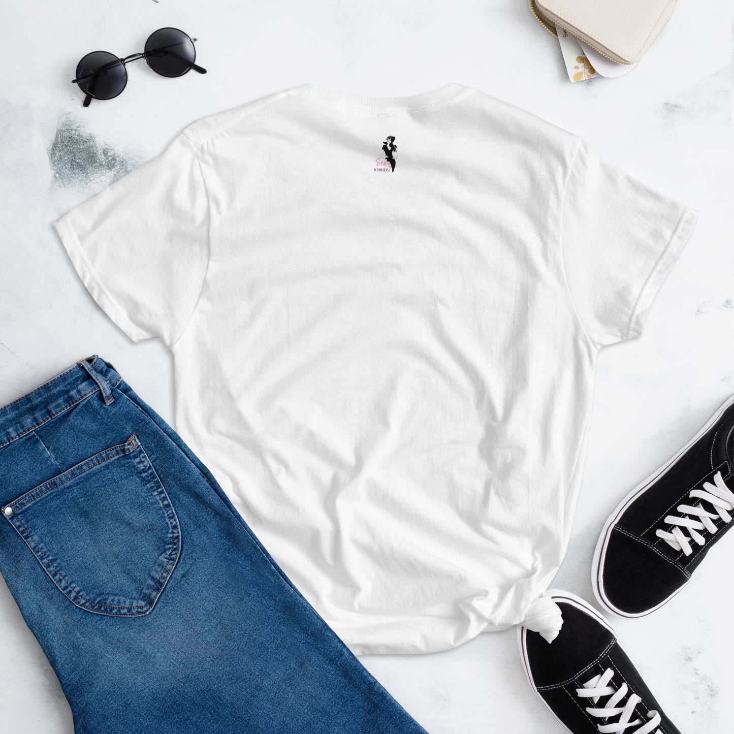 BE HAPPY - Women's short sleeve t-shirt