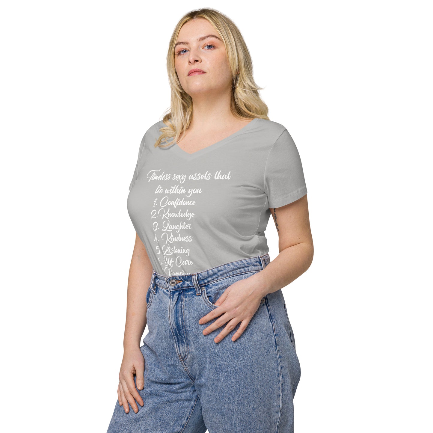 Timeless Sexy assets v-neck t-shirt